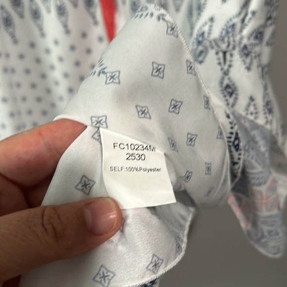 Cupshe Blue and White Patterned Pullover Swim Coverup OS - Picture 3 of 4